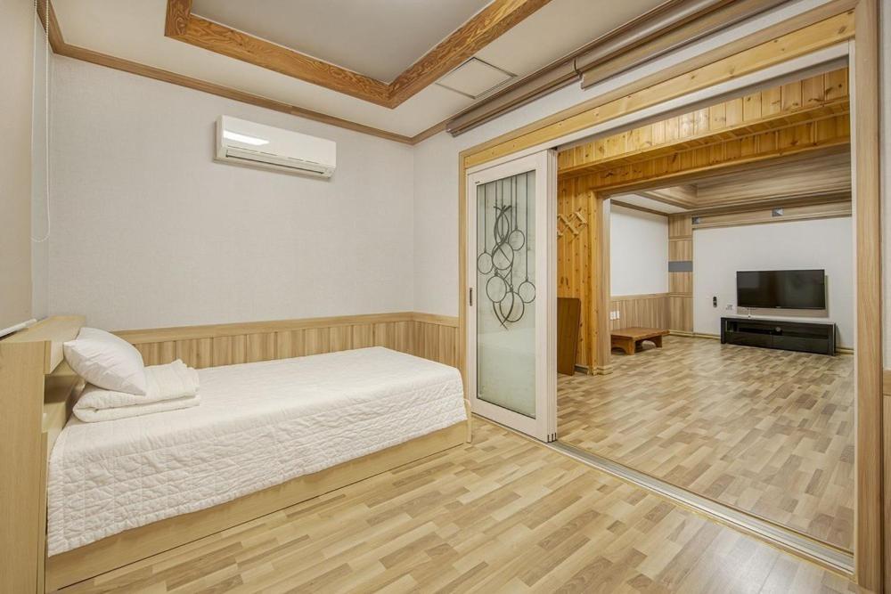 Boryeong Daecheon Sun And Moon Pension Zimmer foto